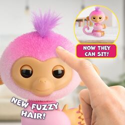 Інтерактивна мавпочка Fingerlings Interactive Baby Monkey Harmony Рожева