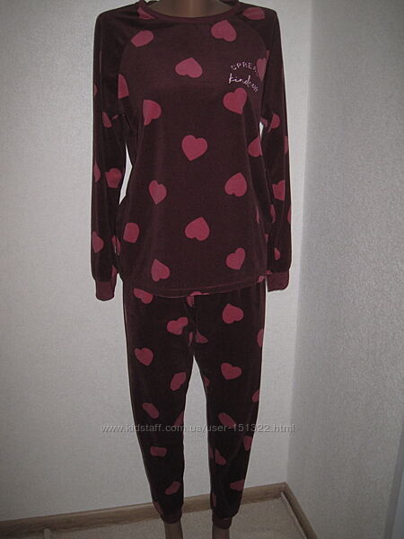Велюровая пижама с сердечками Примарк р-рXS