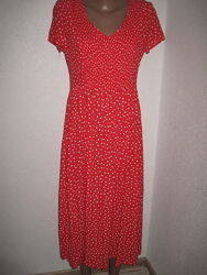 Красное вискозное платье в горошек Nota р-р8