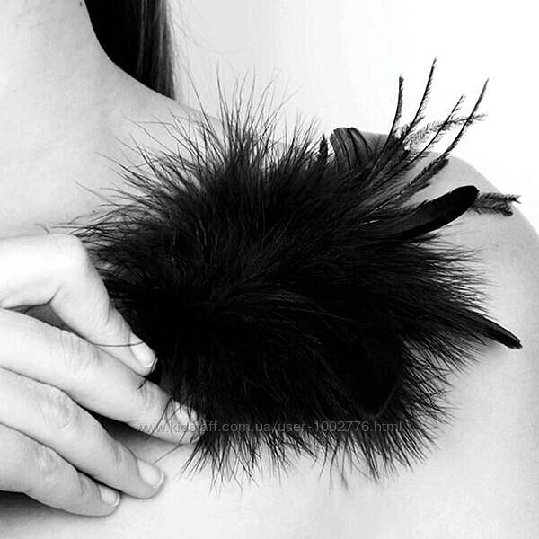 Bijoux Indescrets Pom Pom - feather tickler