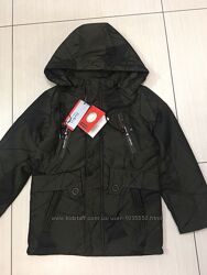 #9: Куртка с наушниками 