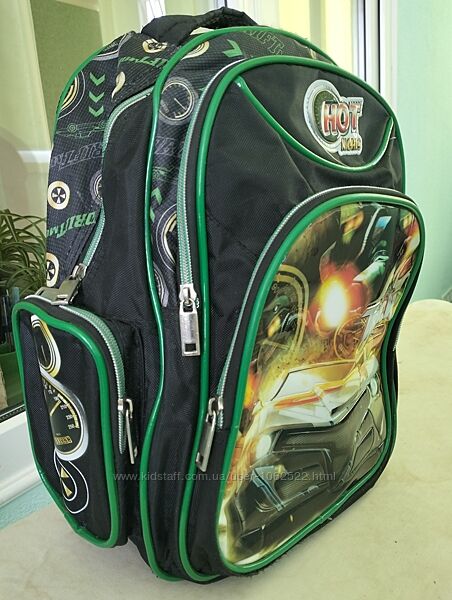Наплічник-рюкзак молодшого шкільного віку