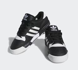 Новые кроссовки Adidas Rivalry Sneakers