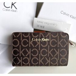 Новий гаманець від Calvin Klein жіночий