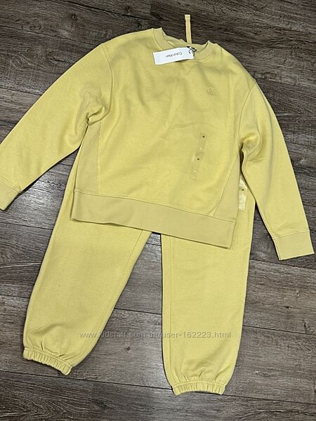 Костюм Calvin Klein на флисе