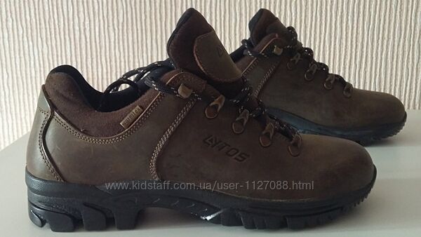 Кросівки Lytos нові р. 39 трекінг