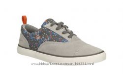 Продам новые кеды Clarks