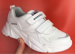 Белые кроссовки для девочки