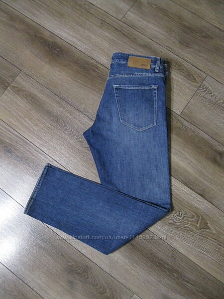 Мужские джинсы  Hugo Boss   W32/L30