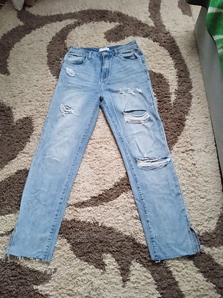 Стильні джинси кльош 