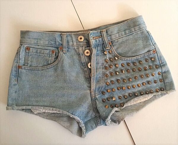 Шипованные джинсовые шорты hearts & bows под винтаж c магазина asos