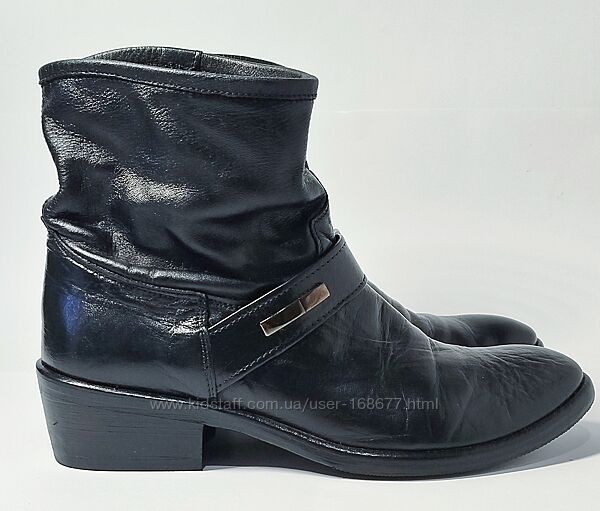 Чоботи козаки від бренду Pinko p.36