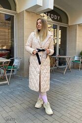 Пальто стеганое с капюшоном 42-46, 48-50р 