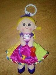 Игрушка подвеска Кукла девочка Lamaze на крроватку коляску