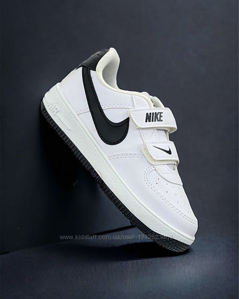 Кроссовки Nike р31-35