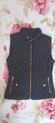 Жилетка Zara xs