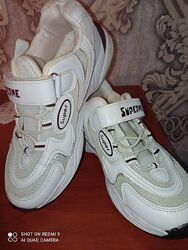 Кросівки кроссовки