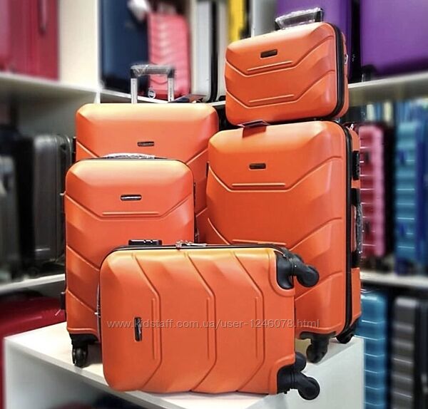 Чемодан чемоданы сумки валізи кейси  Wings 147 Польша