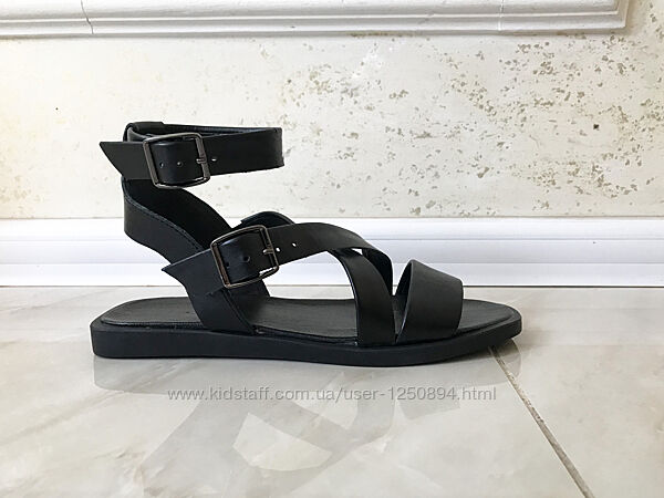 Новые летние босоножки 37 р женские на низком ходу римлянки гладиаторы