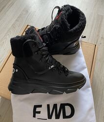 Ботинки женские FWD, woman boots FWD 