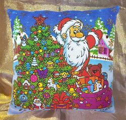 Отличный подарок на НГ Декоративные подушки с Дедом Морозом, тигренком
