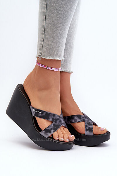 Женские на танкетке Ipanema High Fashion Slide Fem 83520/AQ406  Lipstick