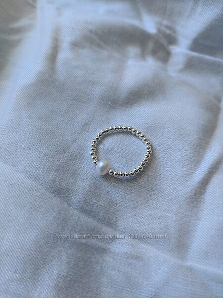 Каблучка зі срібних намистин, срібне кільце, колечко з перлиною