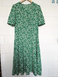 Сукня міді в квітковий принт, довга сукня зеленого кольору