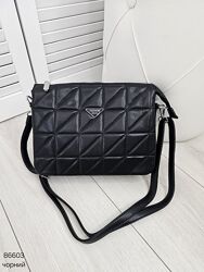 Зручний клатч на 3 відділи з приємної на дотик екошкіри Код 86603