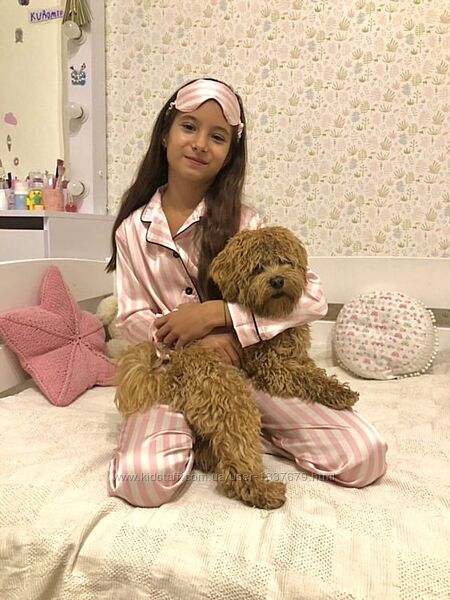 Шовкова піжама VS