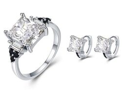 набір біжутерії