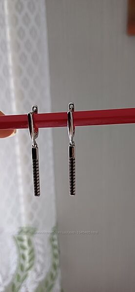 Сережки жіночі