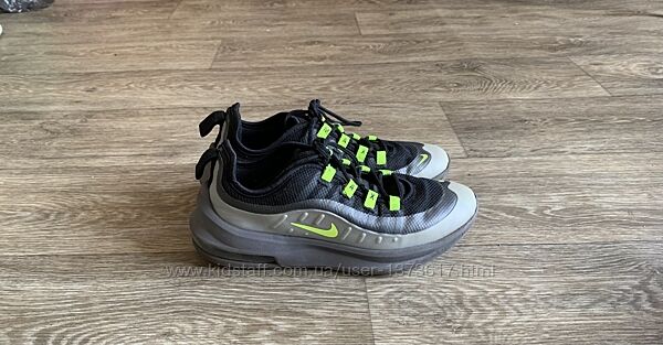 Кросівки Nike р.33,5  