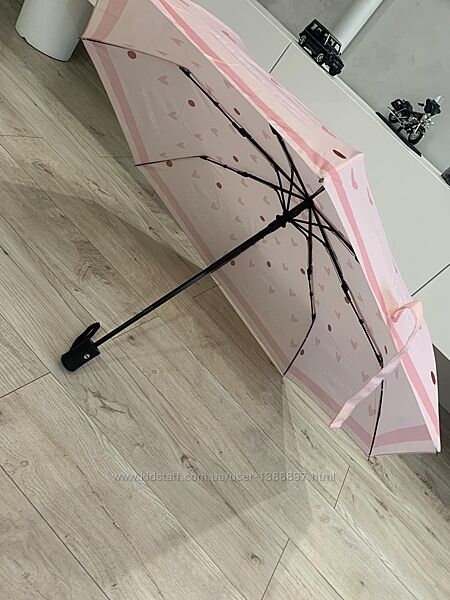 Рожева парасолька Мері Кей