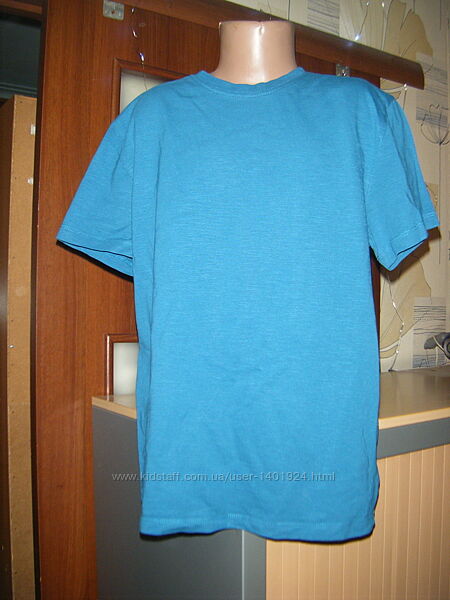 Базовая футболка на парня 12 лет, рост 146-152 см