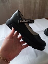 Туфельки-лофери для дівчинки р.36