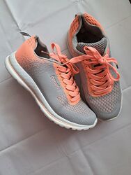 Дитячі кросівки р.36