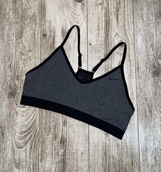 Оригінальний топ, бра для занять спортом nike dri-fit