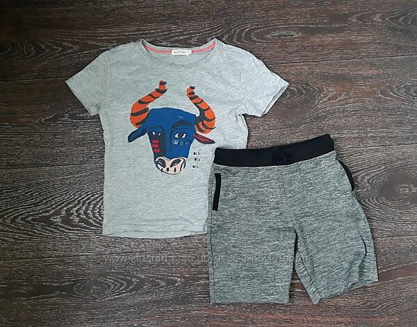 Комплект на хлопчика 5-6 років футболка і шорти