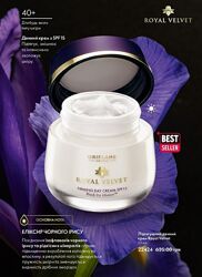 22424 Денний крем ліфтинг Королівський оксамит Royal Velvet SPF 15 