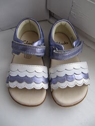 Кожаные босоножки Clarks кларкс 