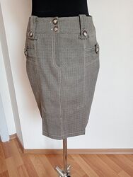 Спідниця демісезонна міді