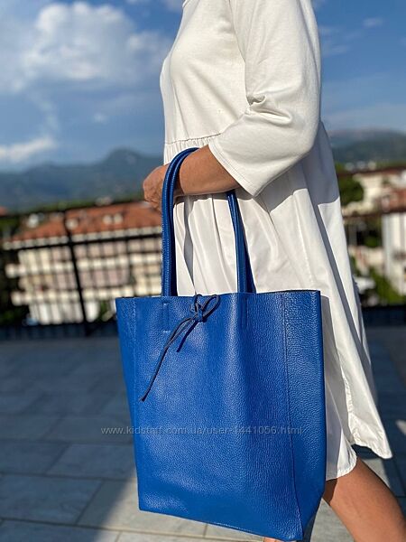 Шкіряні сумки та рюкзаки, виробництво Італія, різні розміри та кольори