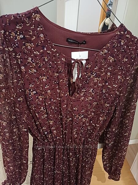 Сукня жіноча s