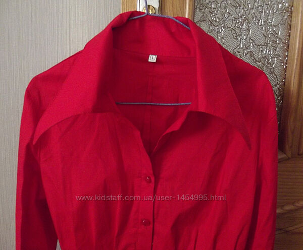 Блузка красная, хлопок, стильная.
