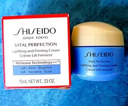 Крем з ефектом ліфтінгу Shiseido Vital Perfection Uplifting & Firming Cream
