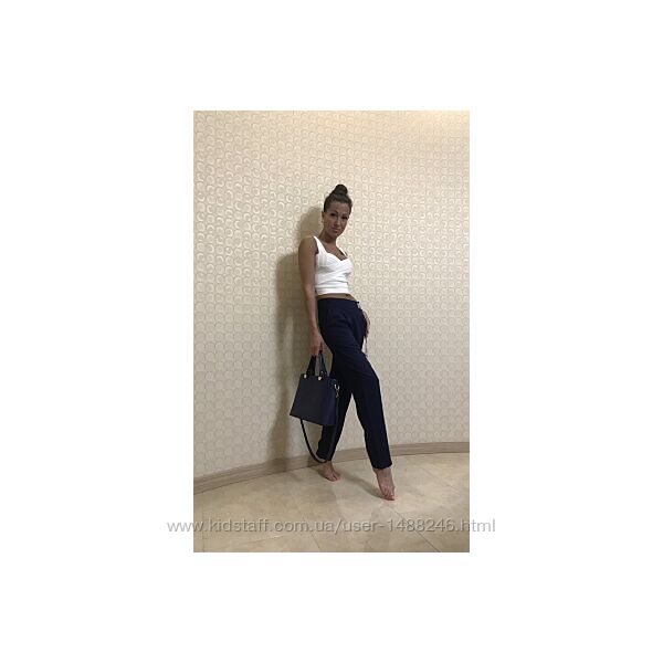 Брюки темно-синего цвета Yuka Paris, Франция