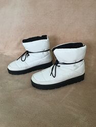 Мягенькі теплі чоботи Sinsay