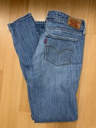 Джинси Levis