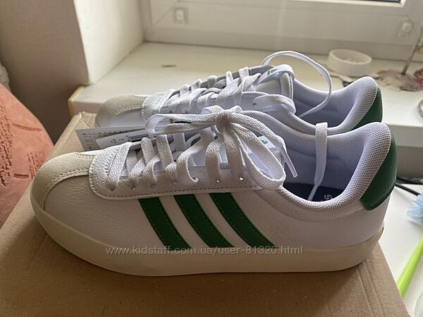 Кросівки Adidas Court, оригінал, р.37